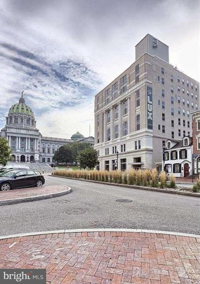 231 State St Apt 802 #802 - Photo 3 of 27