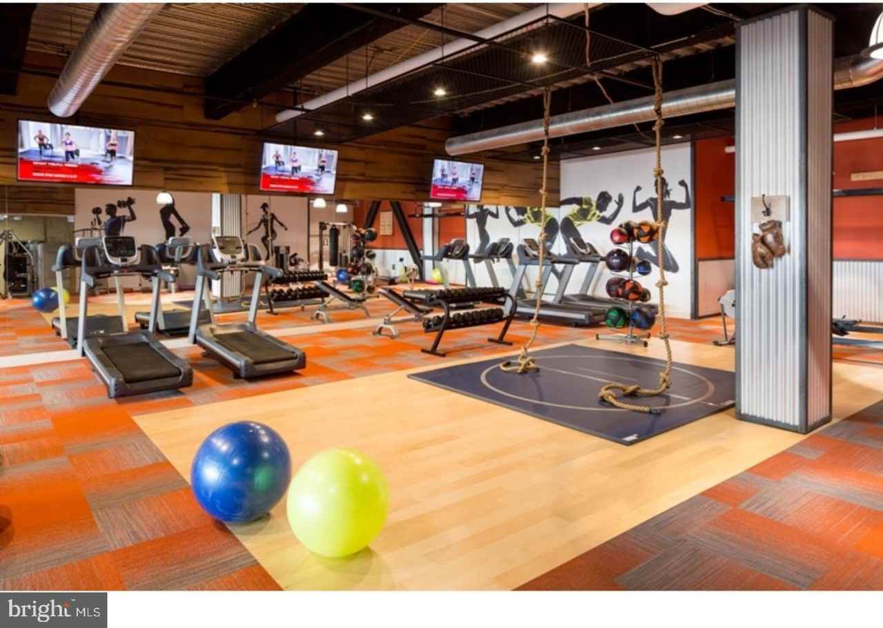 1900 Arch St ## 24 - Photo 4 of 17