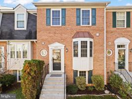 featured image of 6751 Cardinal Woods Ct