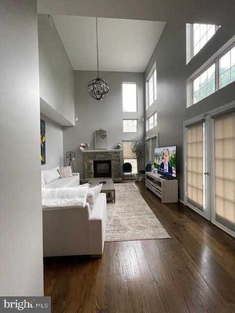 46620 Stonehelm Ct - Photo 2 of 50