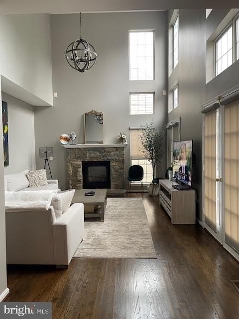 46620 Stonehelm Ct - Photo 3 of 50