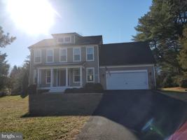 featured image of 10510 Woodland Dr