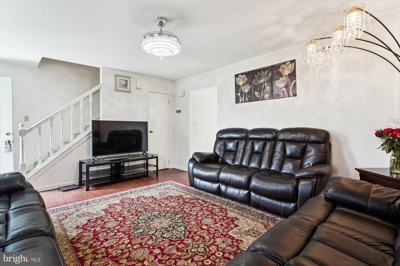 5200 Sweet Gum Terrace - Photo 6 of 20