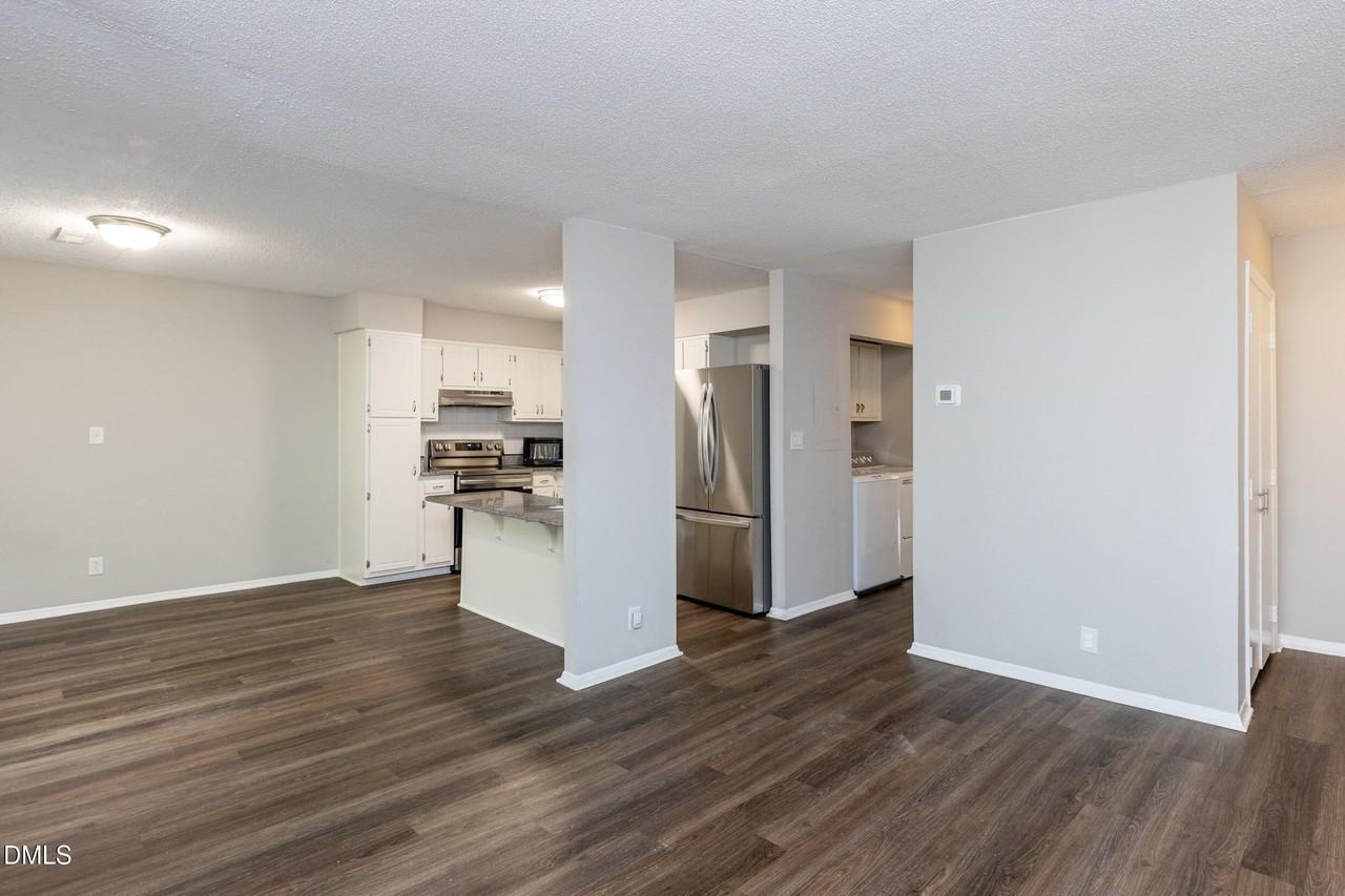 5036 Flint Ridge Pl - Photo 7 of 21