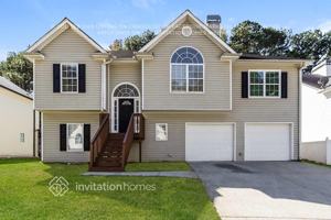 featured image of 2708 Waymar Dr Sw