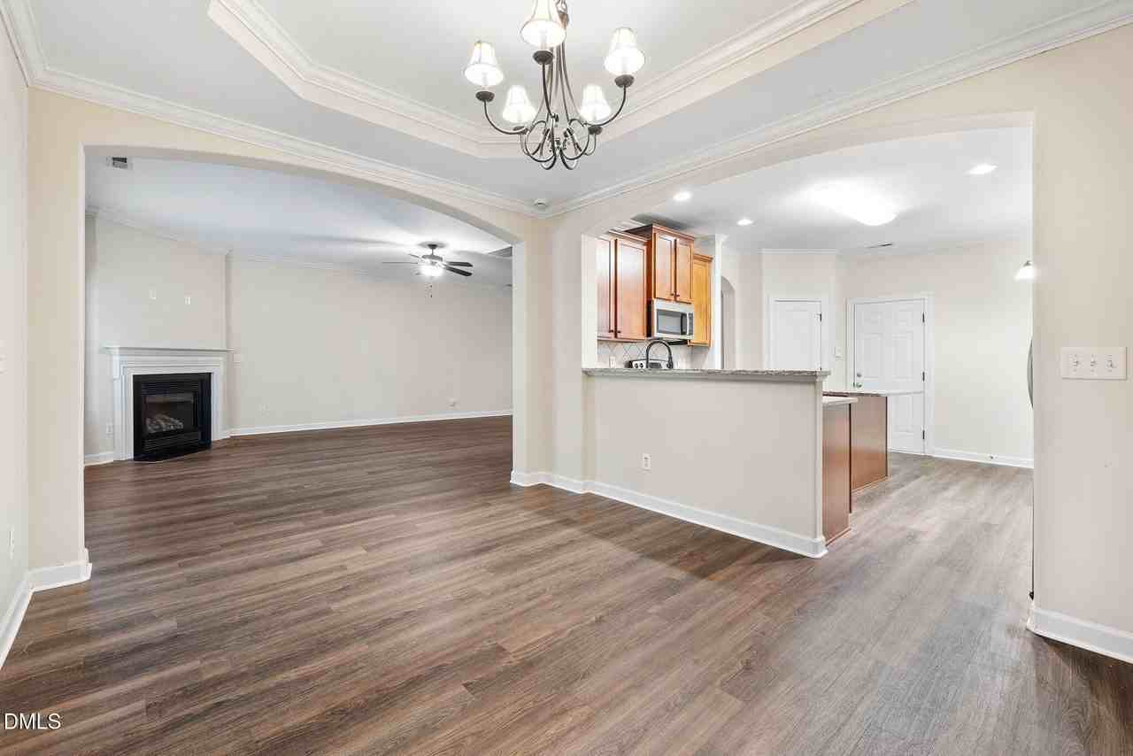 204 Mainline Station Dr - Photo 7 of 25