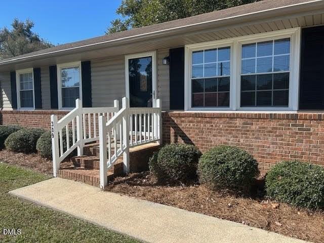 309 Saints St - Photo 2 of 18