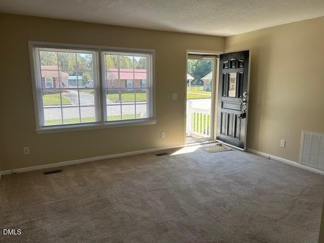 309 Saints St - Photo 3 of 18