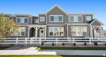 featured image of 688 W 1370 S