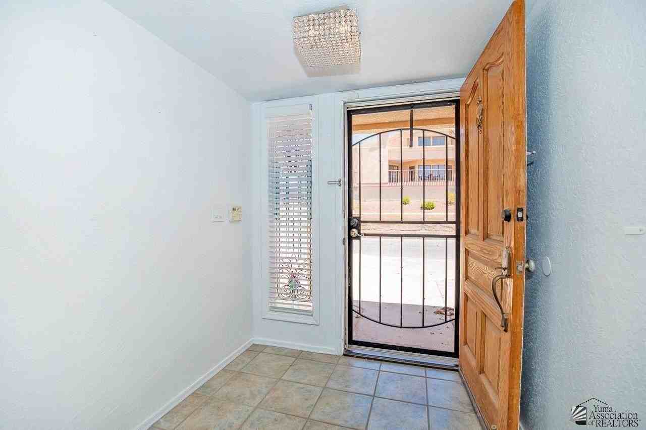 2174 S Del Valle Way - Photo 3 of 26