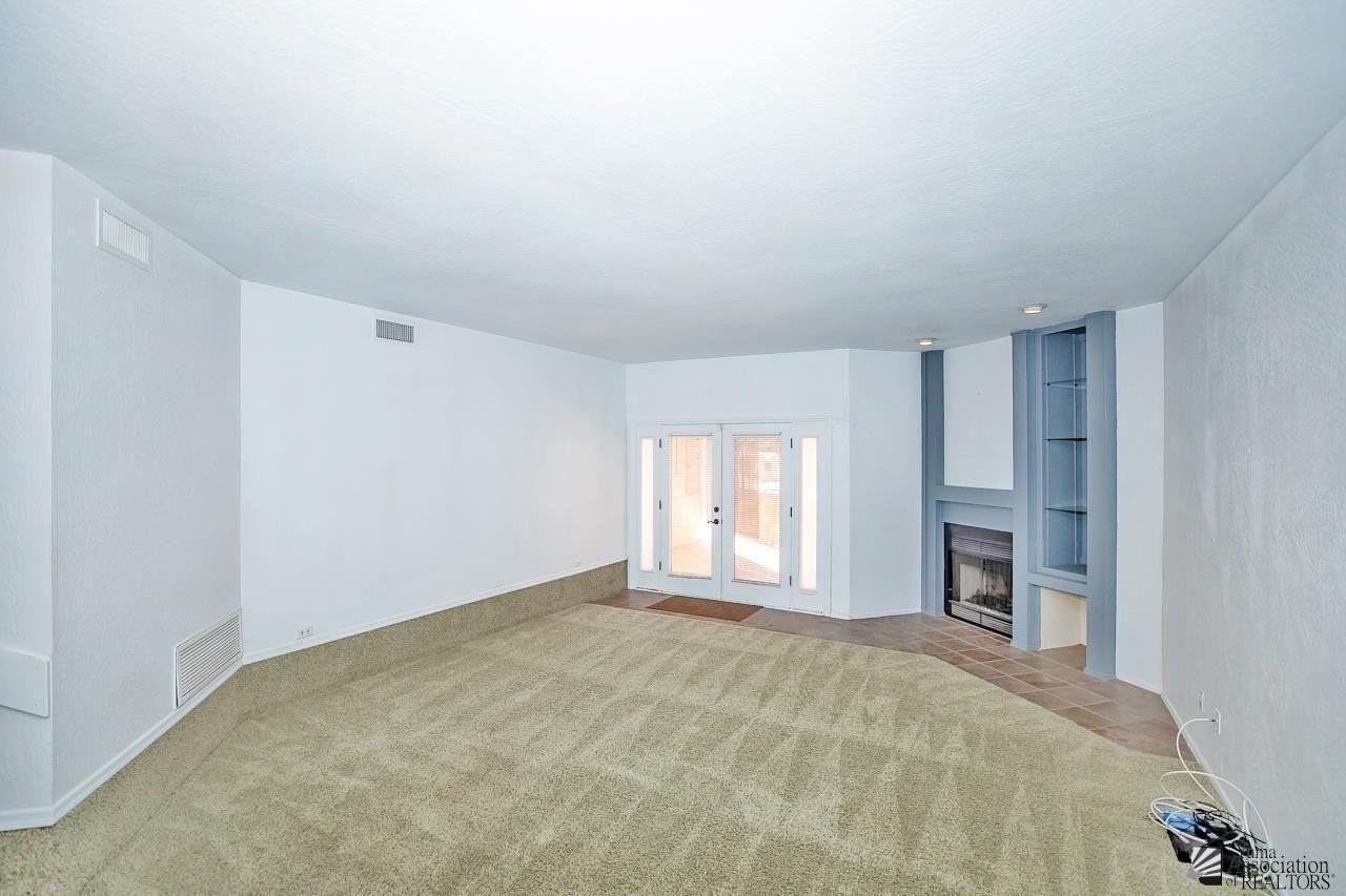 2174 S Del Valle Way - Photo 7 of 26