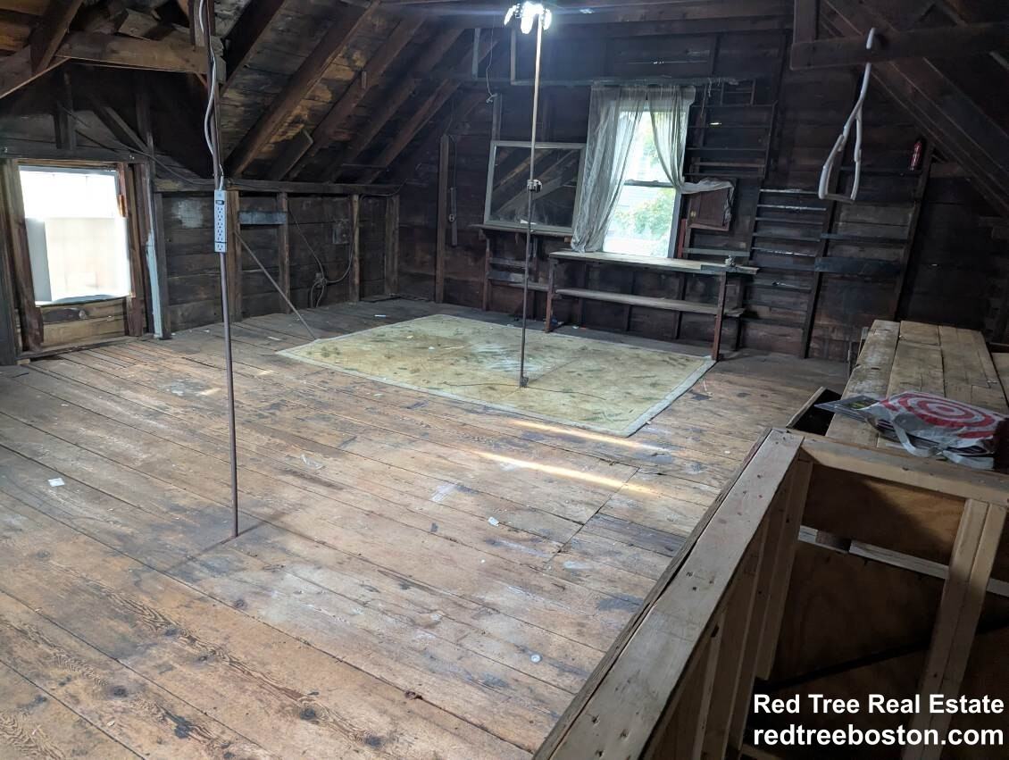 11 Reedsdale St - Photo 4 of 14