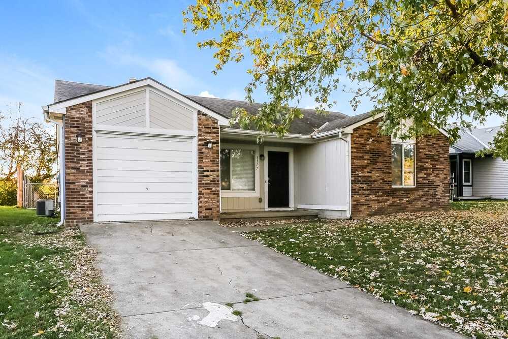 3117 Falcon Bridge Dr - Photo 3 of 25