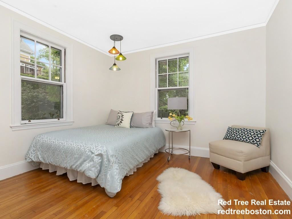 66 Algonquin Rd #1 - Photo 7 of 8