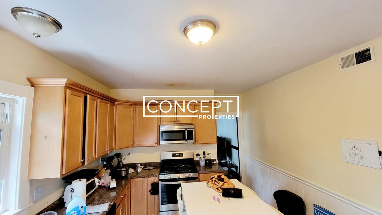 89 Winthrop St #2A - Photo 2 of 22