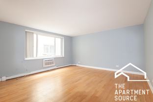 663 W Grace St #301 - Photo 1 of 1