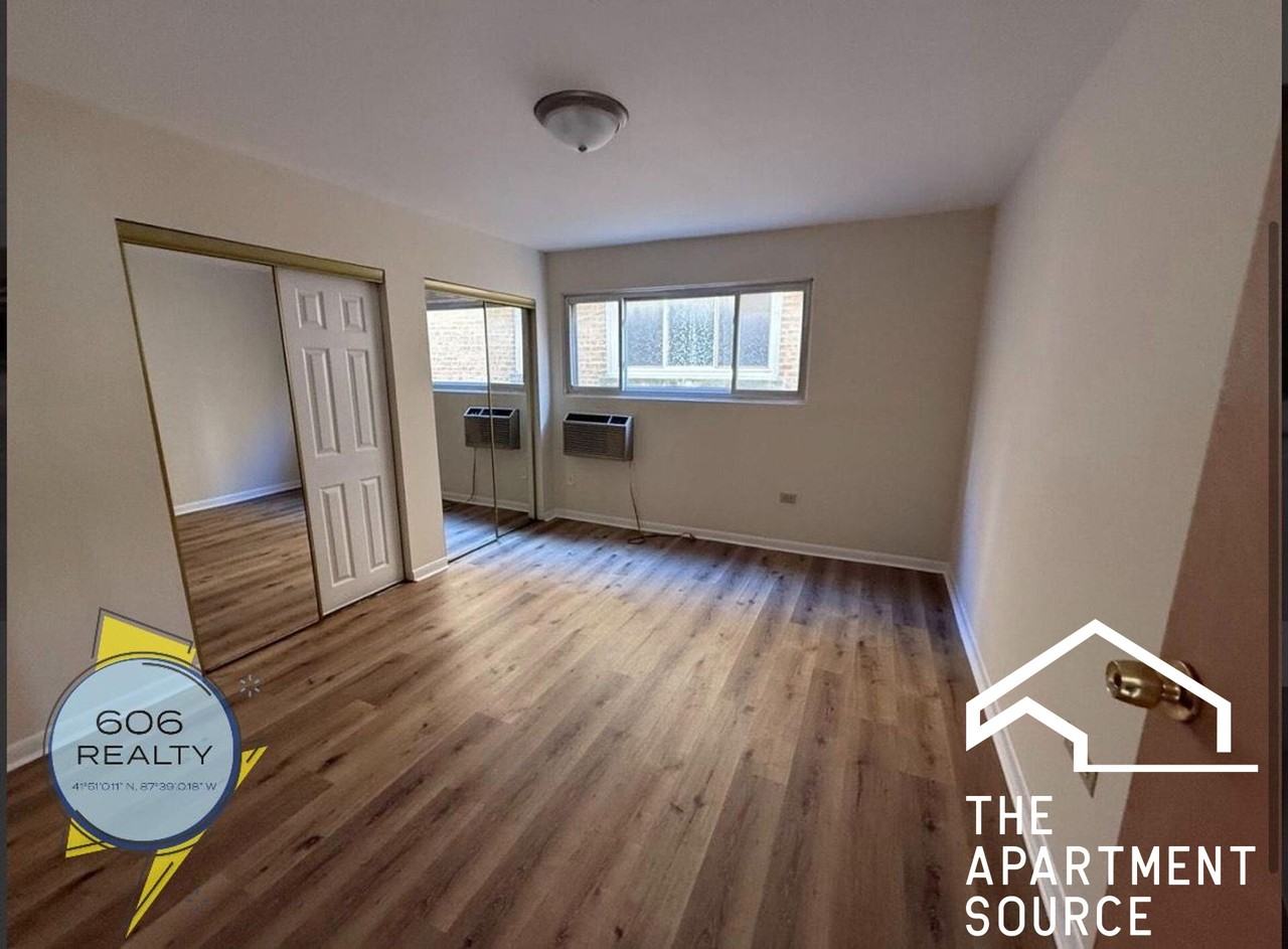5758 W 35th St #305 - Photo 5 of 10