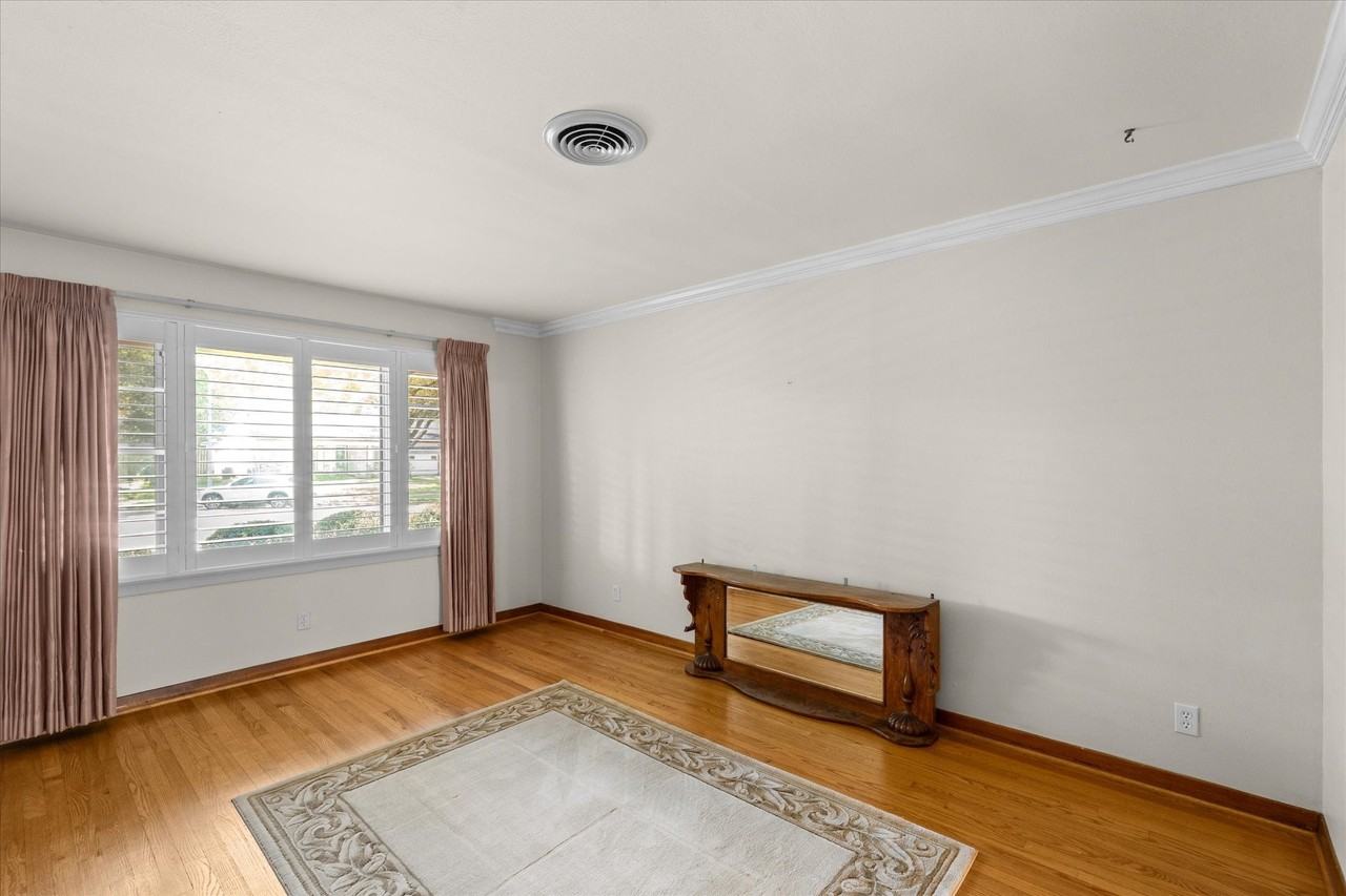 5314 Manor Creek Ln - Photo 5 of 18