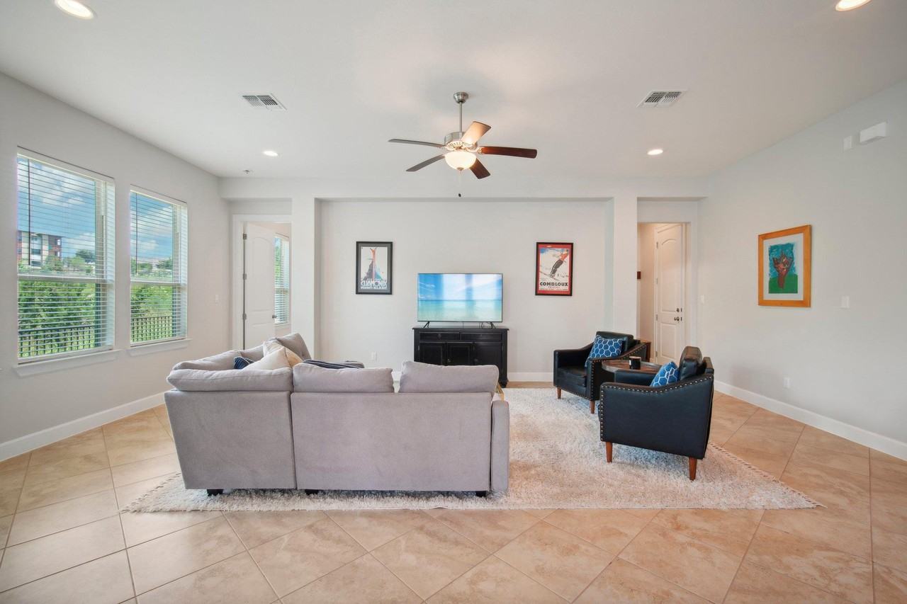 134 Summer Square Dr - Photo 6 of 34