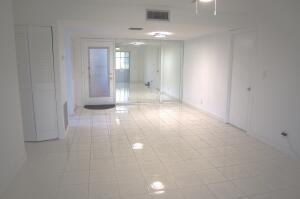198 Lake Evelyn Dr - Photo 2 of 50