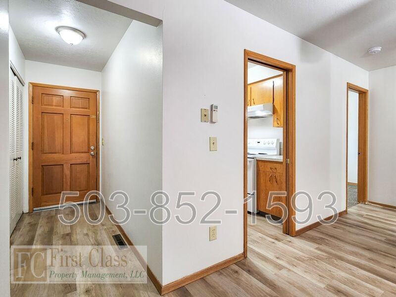 18001 Ne Pacific St #102 - Photo 4 of 25