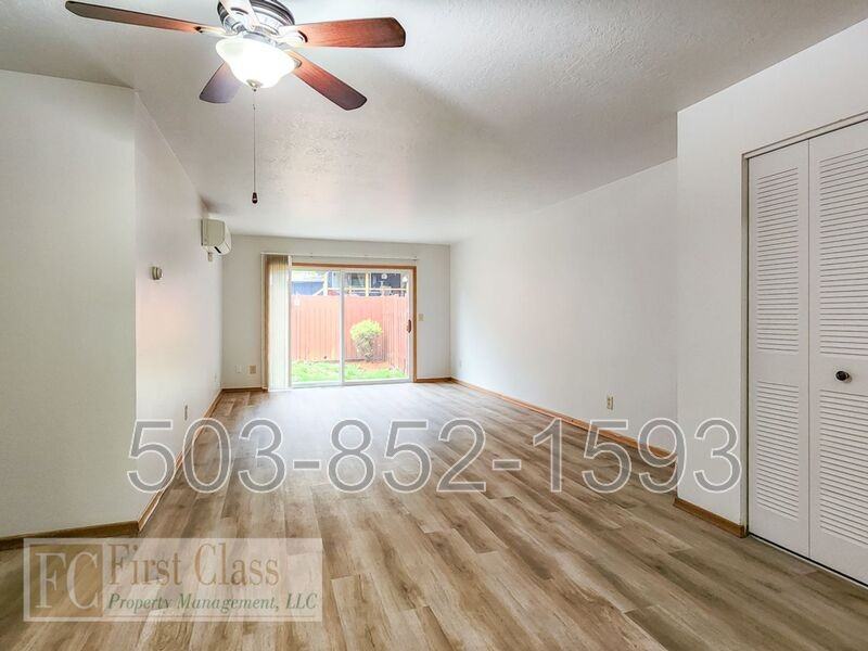 18001 Ne Pacific St #102 - Photo 6 of 25