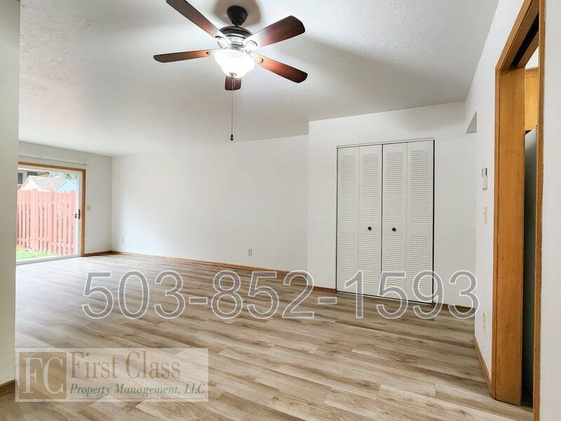 18001 Ne Pacific St #102 - Photo 7 of 25