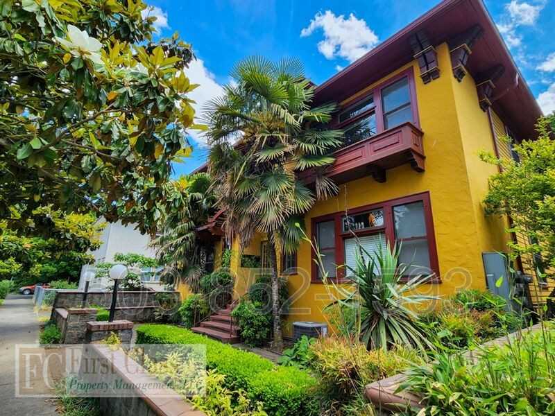 2934 Se Morrison St #2 - Photo 2 of 30