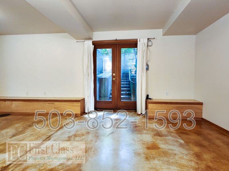 2934 Se Morrison St #2 - Photo 5 of 30