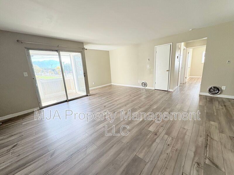2640 Westsouth #07 - Photo 5 of 12