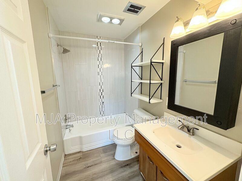 2640 Westsouth #07 - Photo 6 of 12