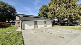 930 S Johnson St #B - Photo 1 of 1