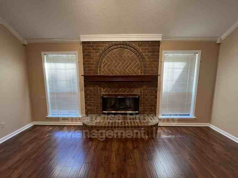 384 Walnut Trace Dr - Photo 5 of 28