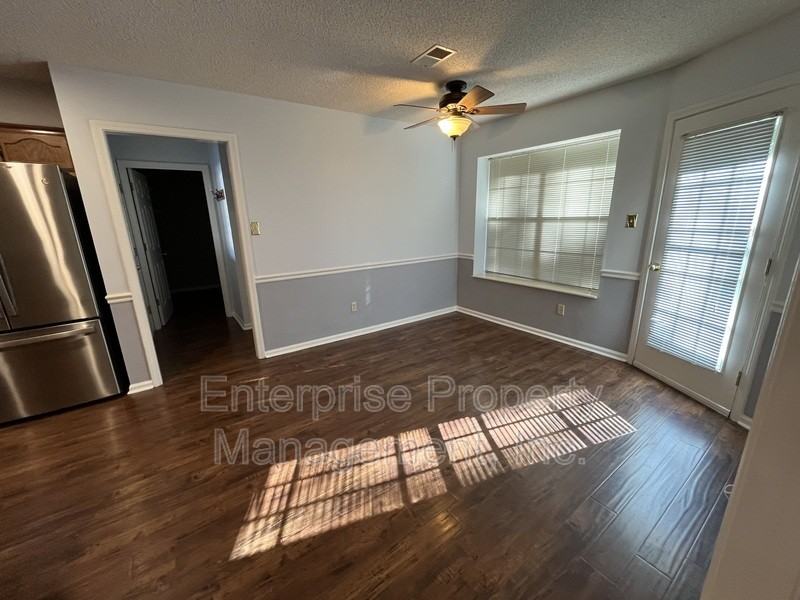 384 Walnut Trace Dr - Photo 7 of 28