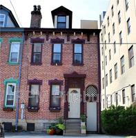 featured image of 2118 Sidney St