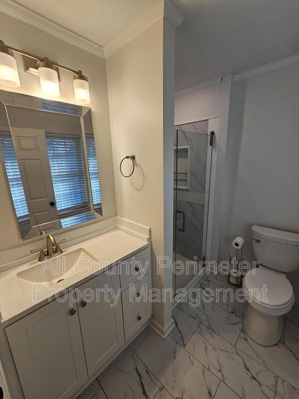 4536 Mountain Creek Dr Ne - Photo 6 of 17