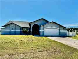 featured image of 3704 Sw 3rd St