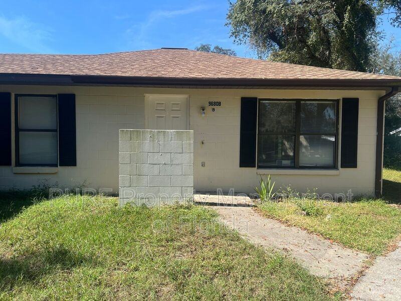 9680 Swth Terrace #B - Photo 3 of 35