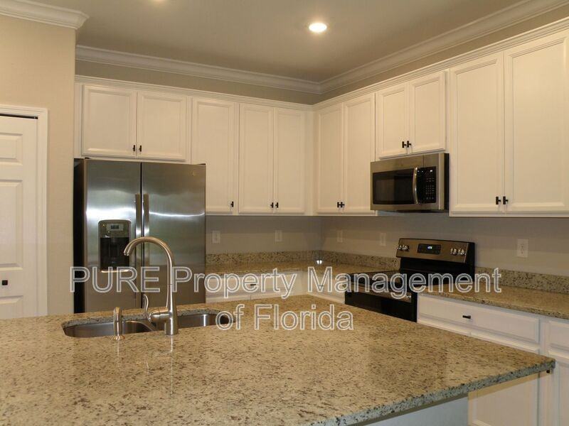 9176 Glenforest Dr - Photo 6 of 22