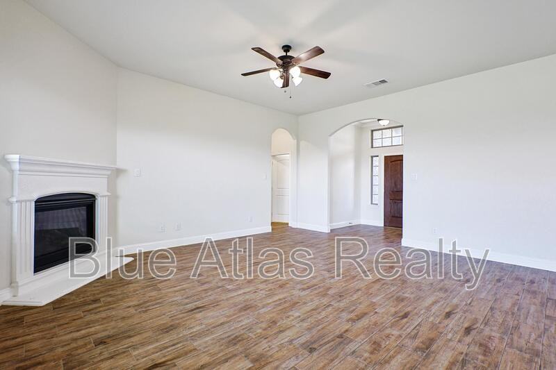 3008 Bobcat Dr - Photo 5 of 24