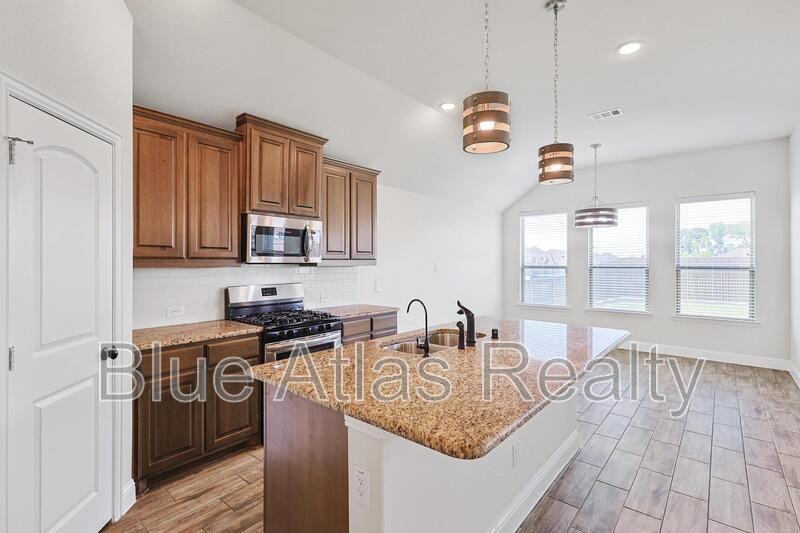 3008 Bobcat Dr - Photo 7 of 24