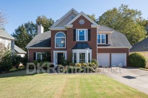 featured image of 2433 Gablewood Dr Ne