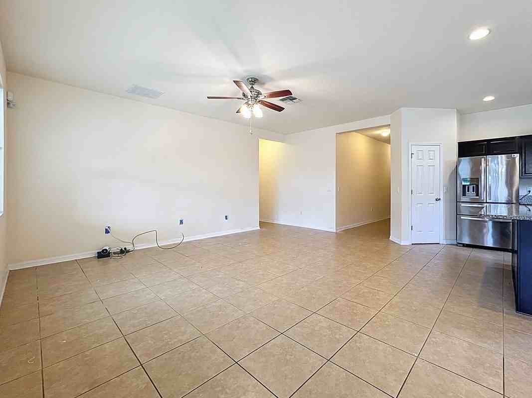 2554 Tanner Ter - Photo 3 of 9