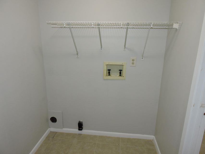 103 Hampton Dr - Photo 7 of 16