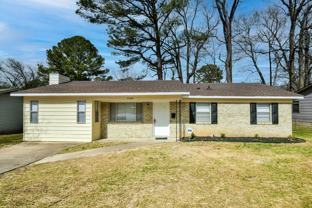 7400 Debbie Dr - Photo 1 of 1