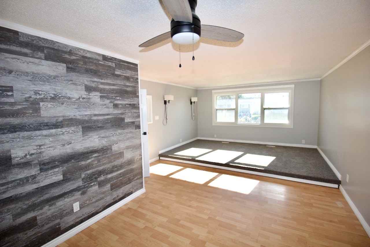 88 Georgian Way - Photo 3 of 38