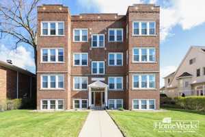 featured image of 1009 E Jefferson Blvd