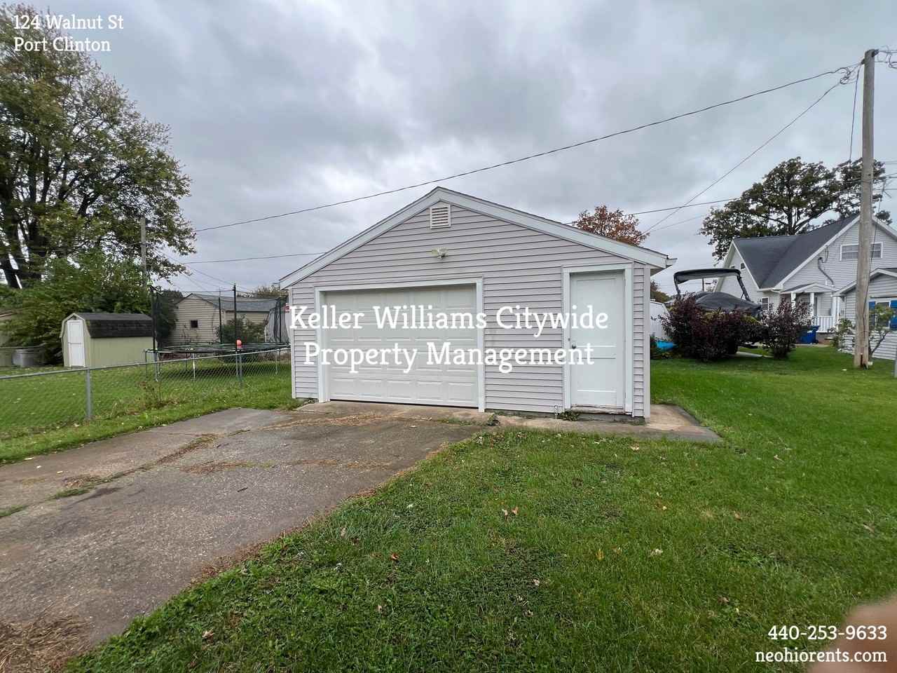 124 Walnut St - Photo 3 of 22