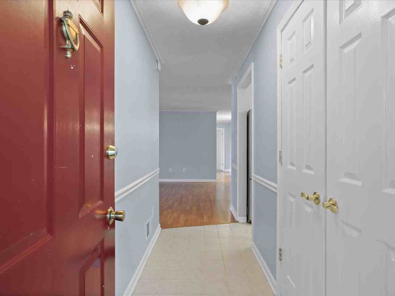 10064 Oakton Terrace Rd - Photo 6 of 42