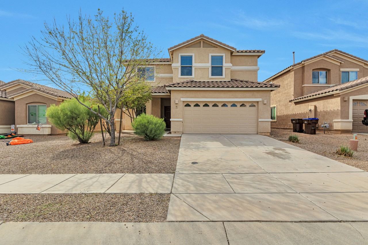 445 West Corte Planga